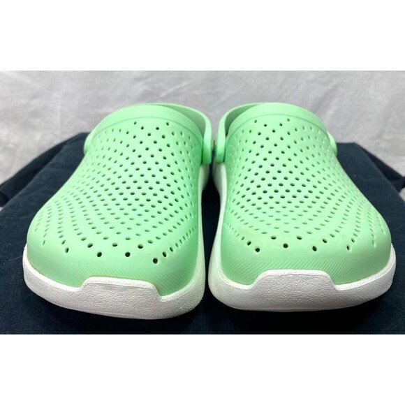 CROCS Lite Ride Clog Shoes Green/White Memory Foam Insole Breathable W8, M6 EUC - Picture 2 of 9